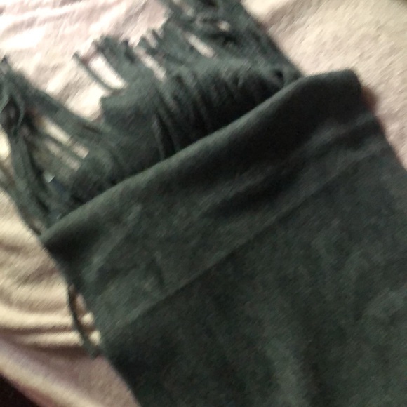 Huge brand new with tags frayed end lucky scarf G - Picture 5 of 6